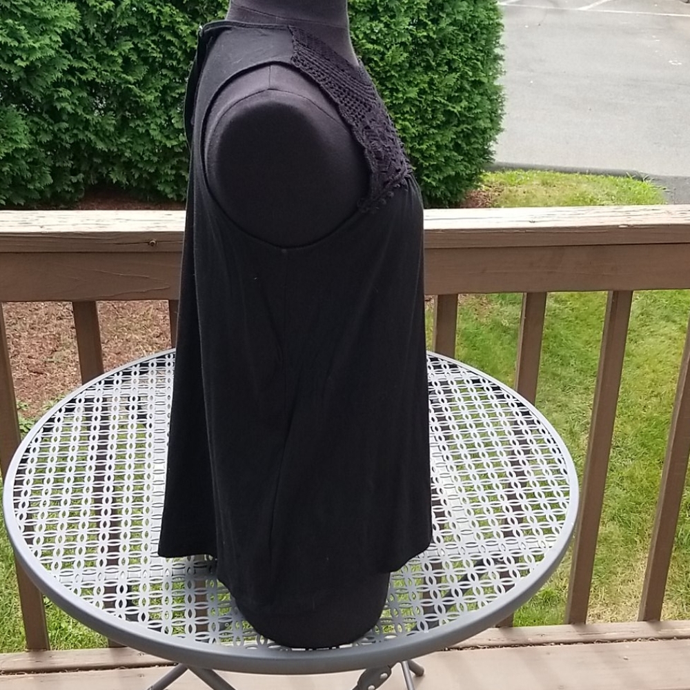 LOFT Tank Top - Picture 3 of 6
